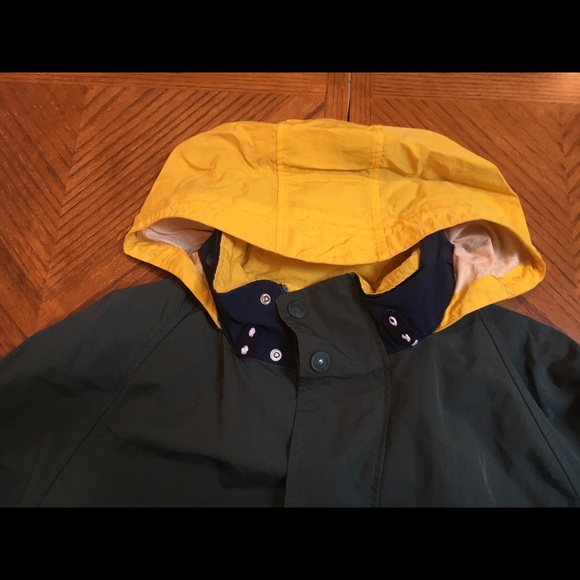Vintage Tommy Hilfiger windbreaker raincoat - Picture 4 of 4